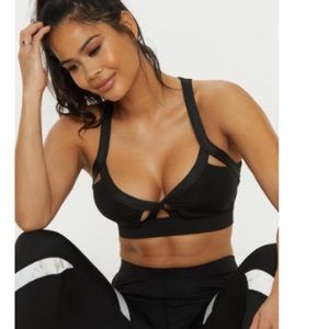 Black sports bra